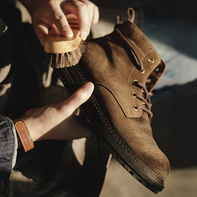 Bota Cano Alto Masculina - Couro de Camurça