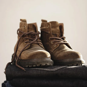 Bota Cano Alto Masculina - Couro de Camurça