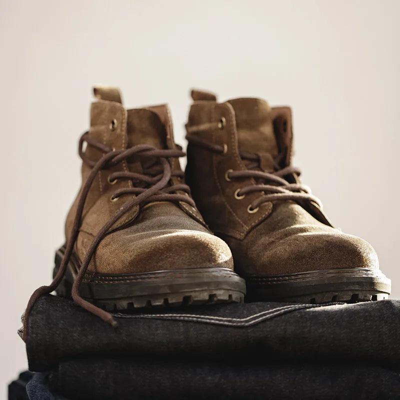 Bota Cano Alto Masculina - Couro de Camurça