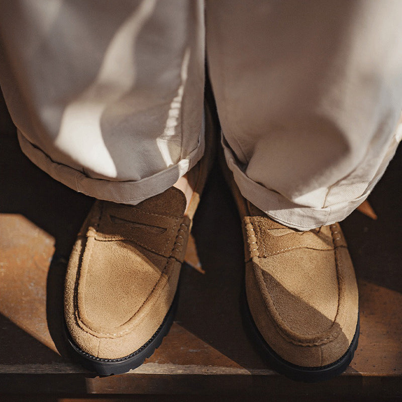 Retro Leather Lacing Anti-slip Soft-soled Suede Loafer